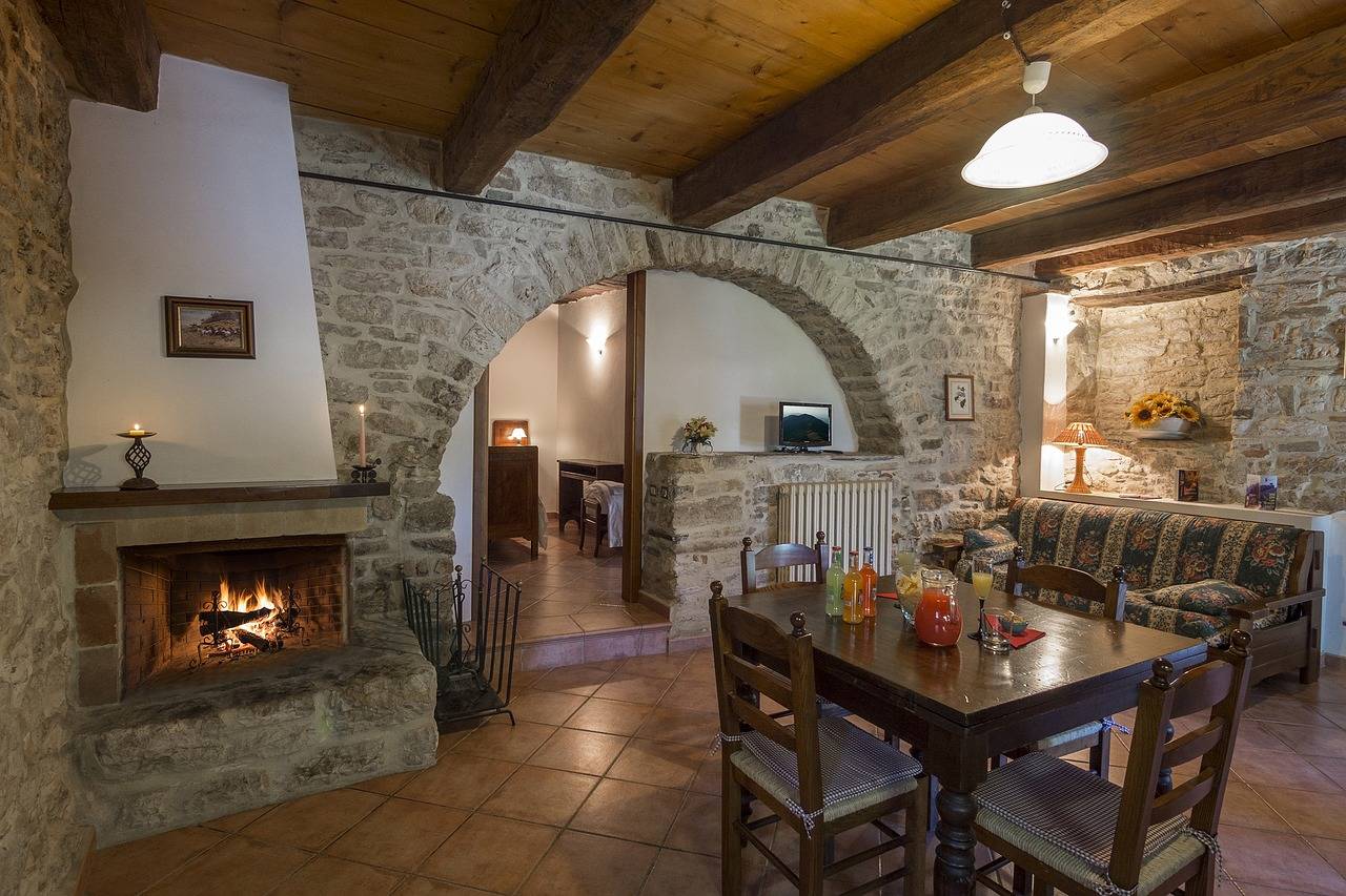 Expert Chimney and Fireplace Services in Evanston, Illinois